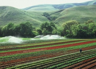 Στη β΄φάση τα αρδευτικά Υπέρειας και Ορφανών Στη β΄φάση τα αρδευτικά Υπέρειας και Ορφανών