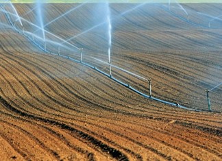 Στα ύψη το αρδευτικό νερό στη Θεσσαλία λόγω του διπλού τέλους Στα ύψη το αρδευτικό νερό στη Θεσσαλία λόγω του διπλού τέλους