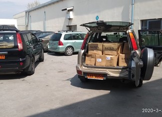 Δύο τόνοι απολυμαντικό από τον Νίκο Ρώμνιο της Λαρισινής Bettina  Δύο τόνοι απολυμαντικό από τον Νίκο Ρώμνιο της Λαρισινής Bettina