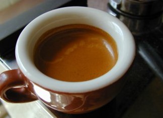 Πάνω από 1 δισ ο τζίρος του καφέ στις καφετέριες Πάνω από 1 δισ ο τζίρος του καφέ στις καφετέριες