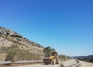 Άνοιξαν οι δρόμοι Λάρισας - Τρικάλων και Πύλης - Μεσοχώρας Άνοιξαν οι δρόμοι Λάρισας - Τρικάλων και Πύλης - Μεσοχώρας