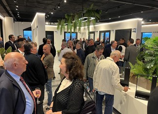 Η ΕΤΕΜ παρουσίασε το νέο showroom στη Λάρισα Η ΕΤΕΜ παρουσίασε το νέο showroom στη Λάρισα