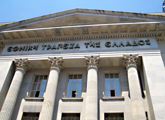 Συνωστισμός επενδυτών για μετοχές της Εθνικής Συνωστισμός επενδυτών για μετοχές της Εθνικής