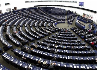 Οι ευρωβουλευτές καταδικάζουν τις ταξιδιωτικές απαγορεύσεις Τραμπ Οι ευρωβουλευτές καταδικάζουν τις ταξιδιωτικές απαγορεύσεις Τραμπ