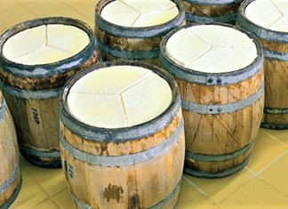 Η φέτα αποκτά εθνική εκπροσώπηση - Συμφωνία για την Διεπαγγελματική Η φέτα αποκτά εθνική εκπροσώπηση - Συμφωνία για την Διεπαγγελματική