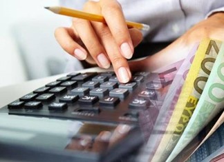 Ακίνητα: Αγορές με μετρητά και γραμμάτια και στη Θεσσαλία Ακίνητα: Αγορές με μετρητά και γραμμάτια και στη Θεσσαλία