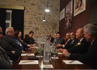 ΣΒΘΚΕ: Κολλιοπούλου - Δοντάς συναντήθηκαν με τον John Podesta ΣΒΘΚΕ: Κολλιοπούλου - Δοντάς συναντήθηκαν με τον John Podesta