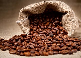 Γιατί οι τιμές του καφέ παραμένουν υψηλές