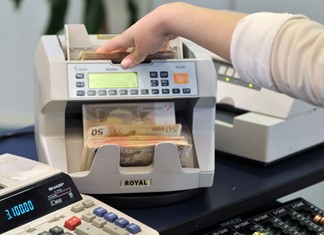 Πρόστιμο 50.000 ευρώ σε τράπεζα των Τρικάλων – Έκρυψε εργαζόμενους στο υπόγειο! Πρόστιμο 50.000 ευρώ σε τράπεζα των Τρικάλων – Έκρυψε εργαζόμενους στο υπόγειο!