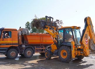 Στήριξη των πλημμυροπαθών με 6,1 εκατ. ευρώ από τον Δήμο Λάρισας Στήριξη των πλημμυροπαθών με 6,1 εκατ. ευρώ από τον Δήμο Λάρισας