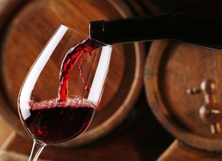 Οι δασμοί ανησυχούν τους οινοπαραγωγούς Οι δασμοί ανησυχούν τους οινοπαραγωγούς