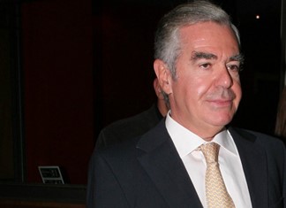 O Κυπριανίδης, η Σοφοκλέους και η ΑΓΕΤ Ηρακλής O Κυπριανίδης, η Σοφοκλέους και η ΑΓΕΤ Ηρακλής