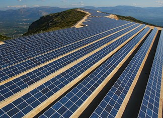 Επιθετική είσοδος ξένων επενδυτών στην Ελληνική αγορά των ΑΠΕ Επιθετική είσοδος ξένων επενδυτών στην Ελληνική αγορά των ΑΠΕ