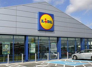 Τρίκαλα: Η Lidl κατεδαφίζει το ένα κατάστημα και κάνει μεγαλύτερο Τρίκαλα: Η Lidl κατεδαφίζει το ένα κατάστημα και κάνει μεγαλύτερο
