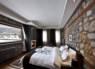 Σε «συμπληγάδες» ανταγωνισμού και Airbnb οι ξενοδόχοι Σε «συμπληγάδες» ανταγωνισμού και Airbnb οι ξενοδόχοι