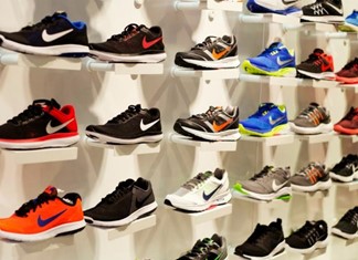 Η Nike κόβει τους μεσάζοντες Η Nike κόβει τους μεσάζοντες