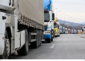 Ντελόπουλος: Τα νέα παιδιά δεν γίνονται οδηγοί Ντελόπουλος: Τα νέα παιδιά δεν γίνονται οδηγοί