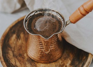 Μικρή πτώση όγκου στον ελληνικό καφέ      