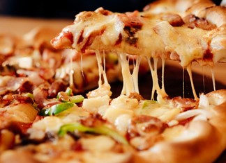 Η «μάχη» της πίτσας στην Ελλάδα και οι ανατροπές Η «μάχη» της πίτσας στην Ελλάδα και οι ανατροπές