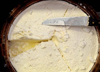 Τα μαντριά, τα λουκέτα, και η Διεπαγγελματική Τα μαντριά, τα λουκέτα, και η Διεπαγγελματική