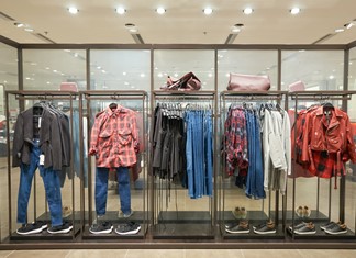 To 25% των αγορών στα ρούχα πάει στα Zara To 25% των αγορών στα ρούχα πάει στα Zara