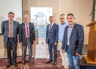 Χρήσιμα συμπεράσματα από τη Λάρισα για τον περιφερειακό Τύπο Χρήσιμα συμπεράσματα από τη Λάρισα για τον περιφερειακό Τύπο