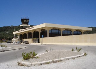 Καθυστερεί η παραχώρηση των 14 αεροδρομίων στη Fraport Καθυστερεί η παραχώρηση των 14 αεροδρομίων στη Fraport