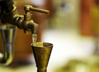 Τσίπουρο: Βράσιμο όπως πέρυσι στον Τύρναβο Τσίπουρο: Βράσιμο όπως πέρυσι στον Τύρναβο