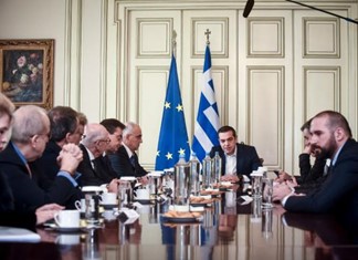 Πλειστηριασμοί: Βγάλτε μπροστά τους μεγαλοοφειλέτες ζήτησε ο Τσίπρας από τις τράπεζες Πλειστηριασμοί: Βγάλτε μπροστά τους μεγαλοοφειλέτες ζήτησε ο Τσίπρας από τις τράπεζες