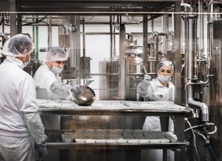 Τυροκομικός εξοπλισμός από την Βίγλα Ελασσόνας στον Παντελιάδη Τυροκομικός εξοπλισμός από την Βίγλα Ελασσόνας στον Παντελιάδη