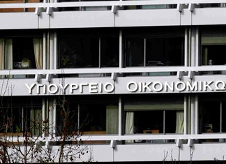 "Υπερόπλο" για ακόμα περισσότερες κατασχέσεις φέρνει η ΑΑΔΕ