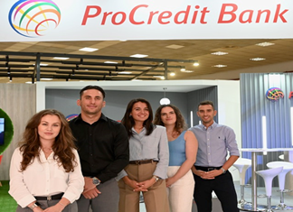 Πλήθος επισκεπτών στο περίπτερο της ProCredit Bank στην 88η ΔΕΘ