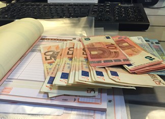 Διορθωτική εγκύκλιος για τα μπλοκάκια - Στο 9,22% οι εισφορές Διορθωτική εγκύκλιος για τα μπλοκάκια - Στο 9,22% οι εισφορές