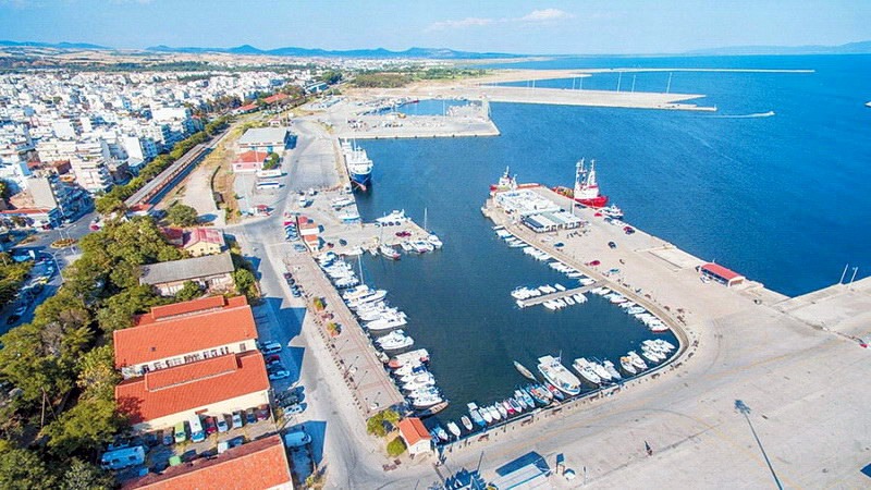 Δυο Αμερικανικές προσφορές για το λιμάνι Αλεξανδρούπολης