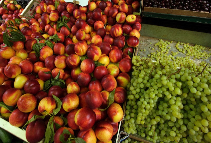 Μειωμένες κατά 7,5% οι εξαγωγές των θερινών φρούτων