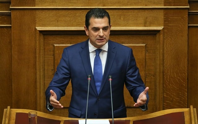 Σκρέκας: Το συνεταιριστικό μοντέλο απέτυχε - Έρχεται νέος νόμος