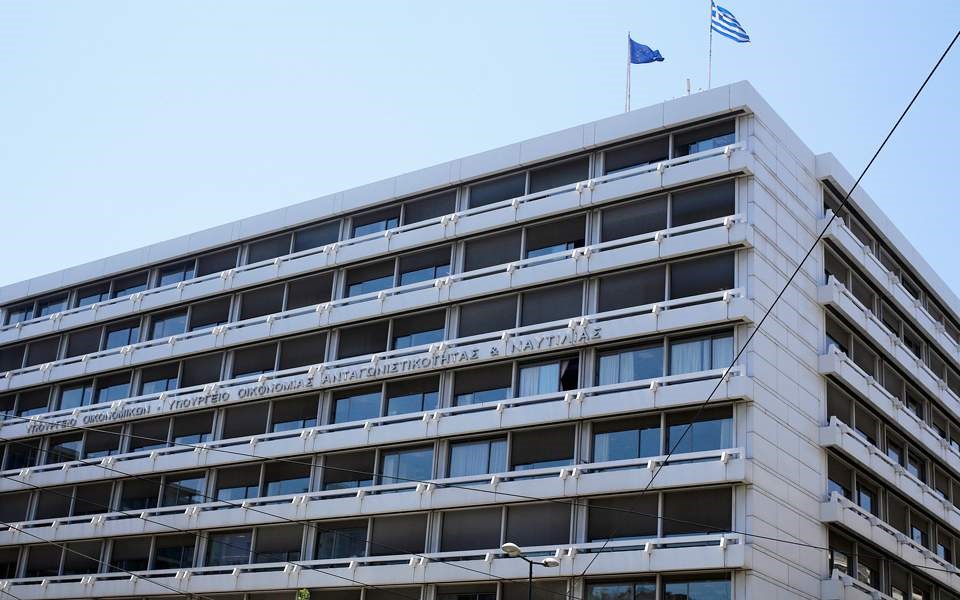 Επιστρεπτέα: Μόνο οι μισές αιτήσεις πληρούν τα κριτήρια