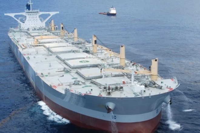 WSJ: Μαζικές αγορές γερμανικών πλοίων από Έλληνες