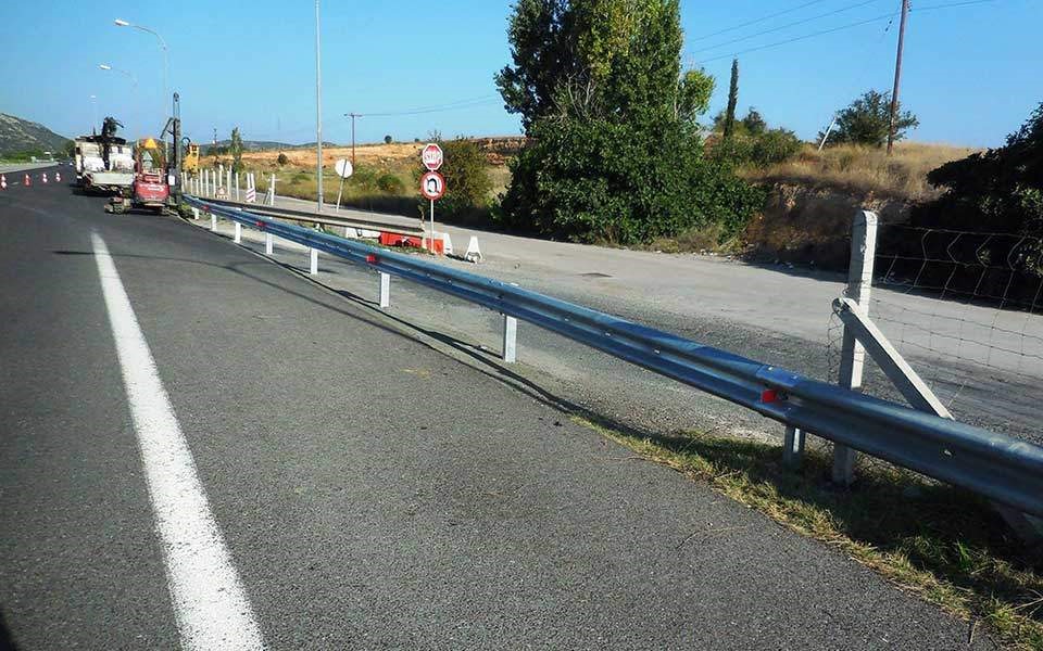 Αθηνών - Λαμίας: Λουκέτο σε "Νέα Ρούμελη" , "Μακεδονία", "90 Cafe" κ.α.