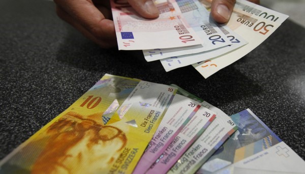Απόφαση-σταθμός υπέρ των δανειοληπτών ελβετικού φράγκου