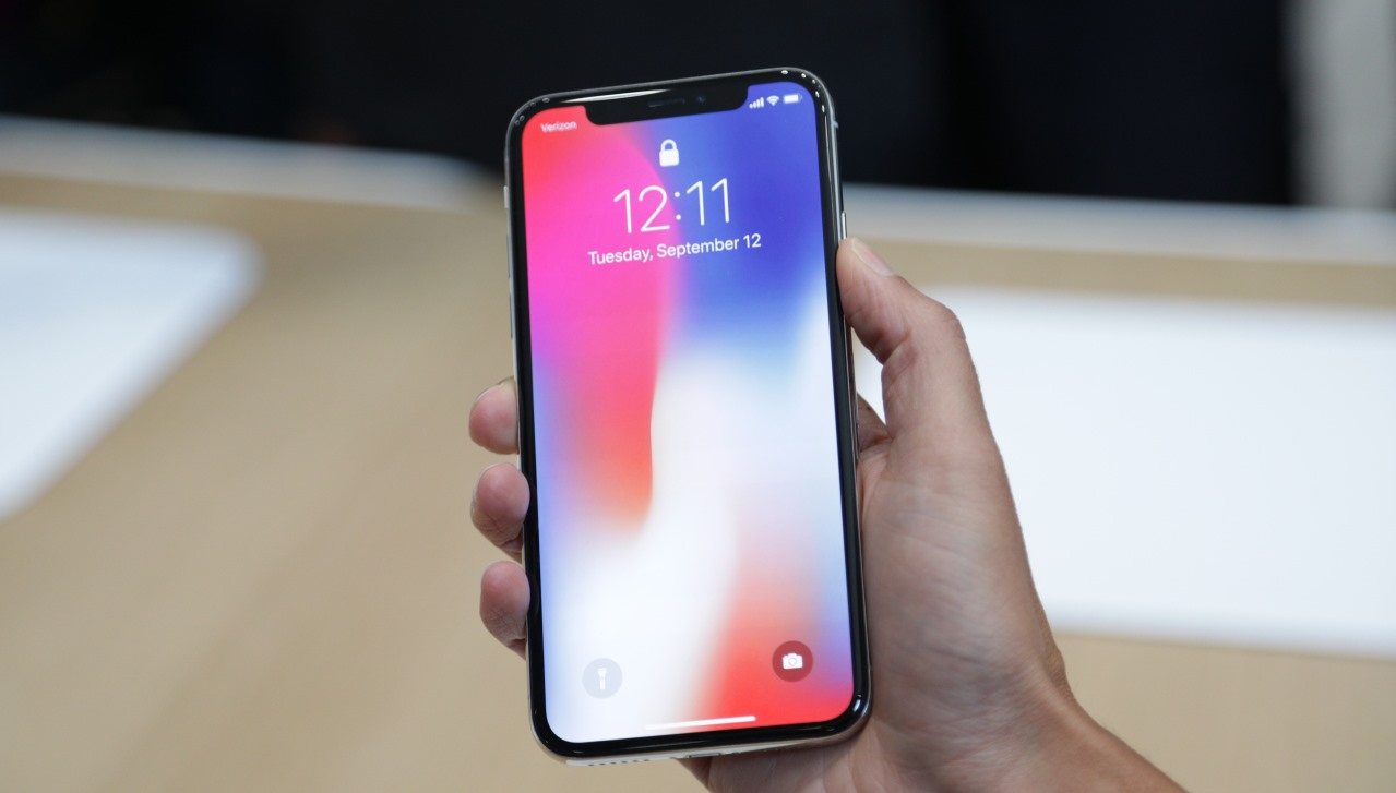 Ξεπέρασαν τις 13.000 οι προπαραγγελίες για το iPhone X στην Ελλάδα