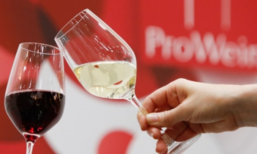 Κοινό περίπτερο για Θεσσαλικές επιχειρήσεις οίνου - αλκοολούχων στο Ντίσελντορφ