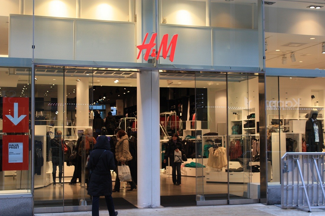 Φορολογικό λουκέτο στον Βόλο για την H&M