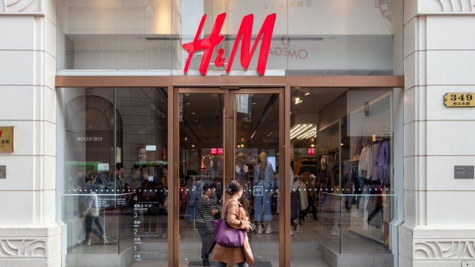 Πτώση 50% στα Ελληνικά καταστήματα της H&M