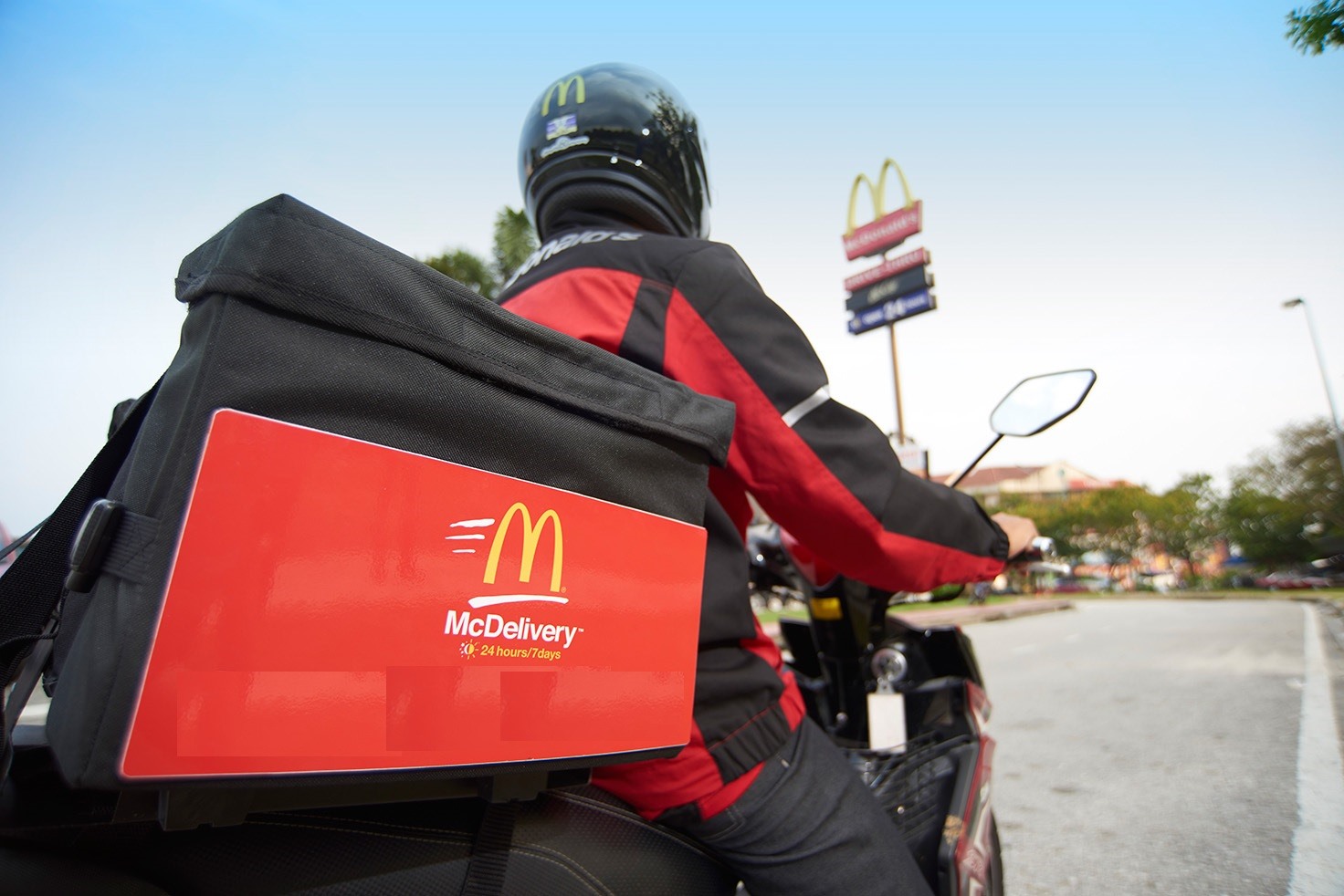 Η υπηρεσία McDelivery των McDonald’s έρχεται και στη Λάρισα