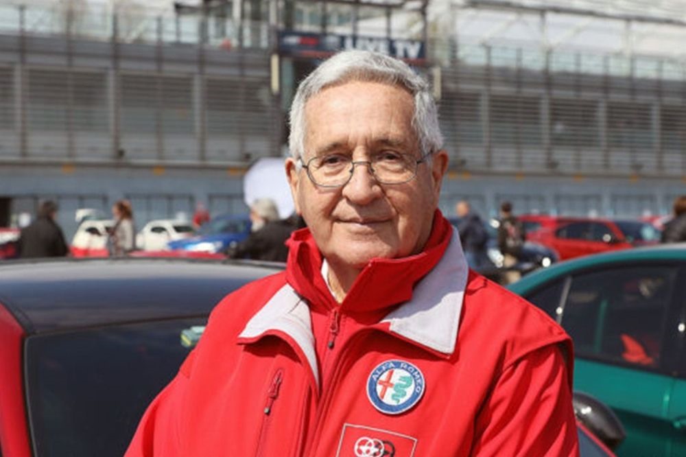 "Έφυγε" ο παλιός Ιταλός πιλότος της F1 Αντρέα ντε Άνταμιτς - Ήταν παντρεμένος με Λαρισαία