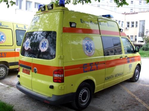 Δύο ασθενοφόρα σε Βόλο και Βελεστίνο δωρεά της ΕΒΟΛ