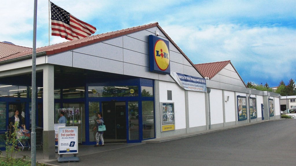 H Lidl άνοιξε τα πρώτα 10 καταστήματα στις ΗΠΑ