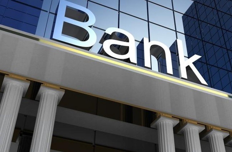 Αναζοπυρώνονται τα σενάρια Σάλλα - Συνεταιριστικών τραπεζών