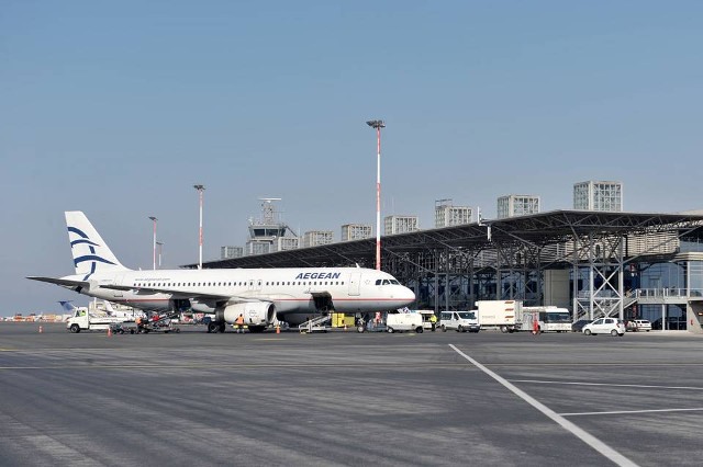 Συμφωνία χρηματοδότησης της Fraport από 5 τράπεζες για τα Περιφερειακά αεροδρόμια